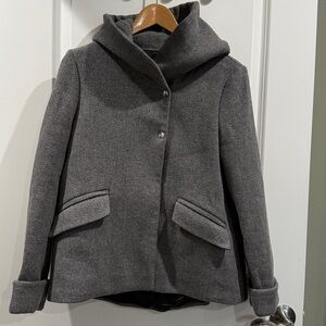 Zara grey coat size Small